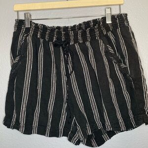 Briggs Black and White Striped Lorne Blend Shorts Size Large